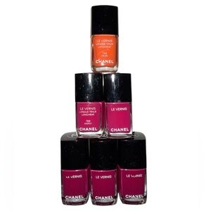 💅 New! CHANEL Le Vernis Nail Color